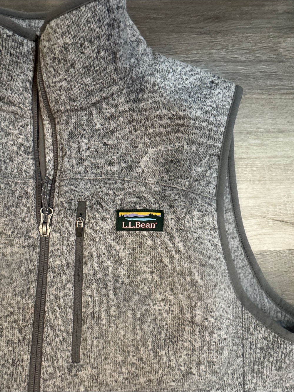 L.L. Bean Men's Heather Gray Full-Zip Fleece Vest - Picture 2 of 9